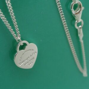 Tiffany & Co. NWT Sterling Silver Return to Heart Tag Pendant 18" Necklace